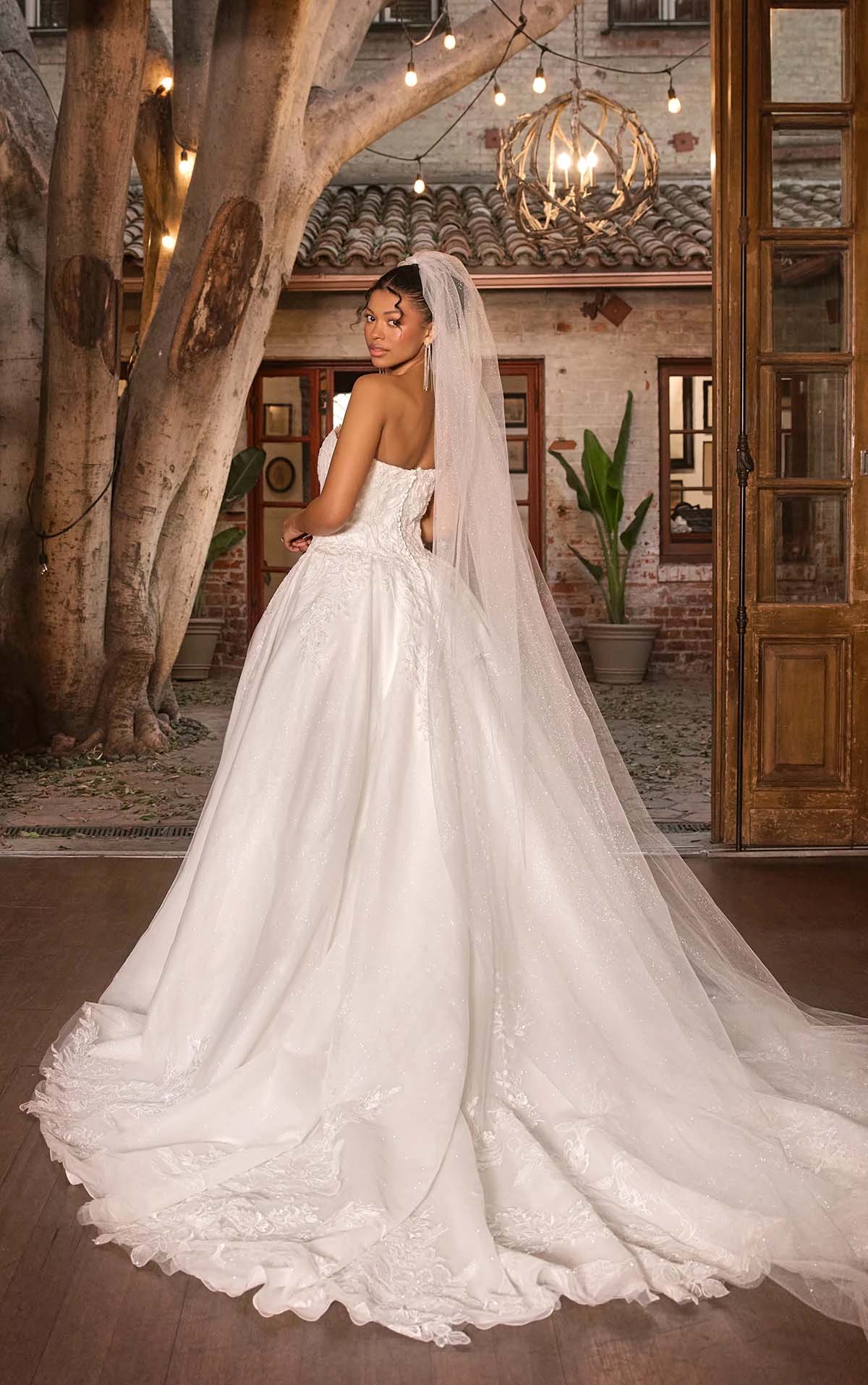 Essense of Australia Wedding Dresses